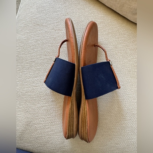 André Assous Women’s Sandals – Size 9 – Made in Spain - Picture 3 of 6